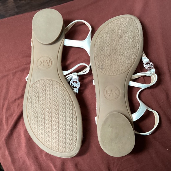 Michael Kors White Sandals Silver-tone Hardware Size unknown - Picture 8 of 10